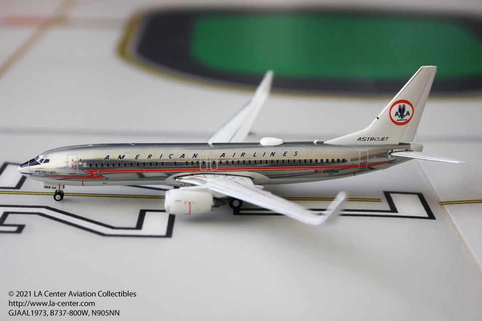American Airlines Boeing 787-9 N825AA Gemini Jets GJAAL1868 Scale 1:400 IN STOCK 